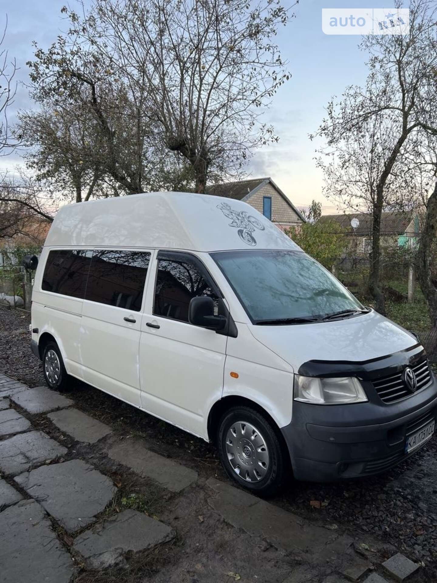 VOLKSWAGEN TRANSPORTER 2005