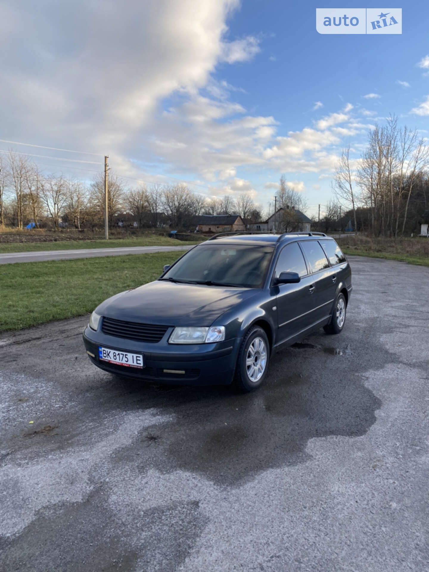 VOLKSWAGEN PASSAT 2000