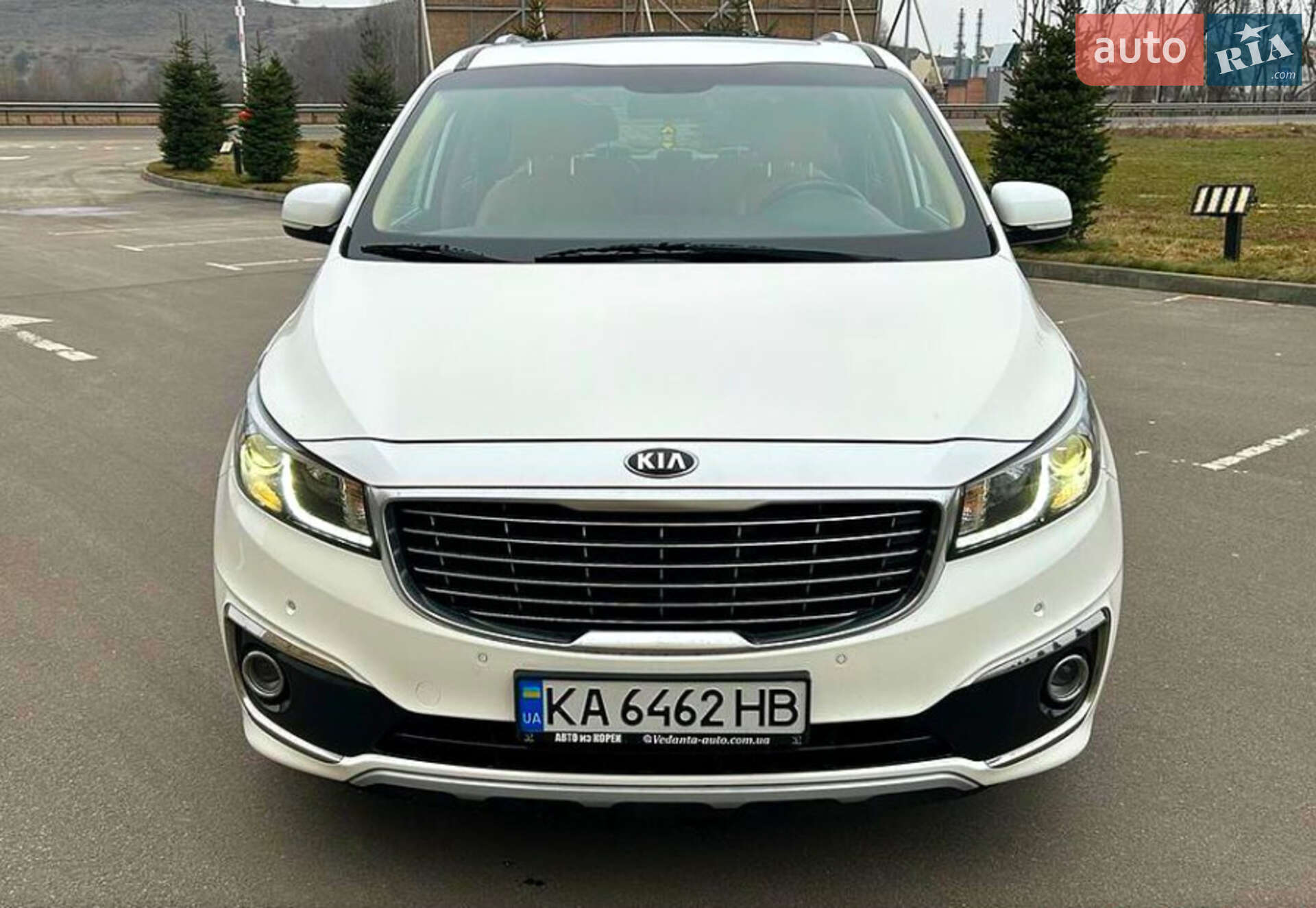 KIA CARNIVAL 2016