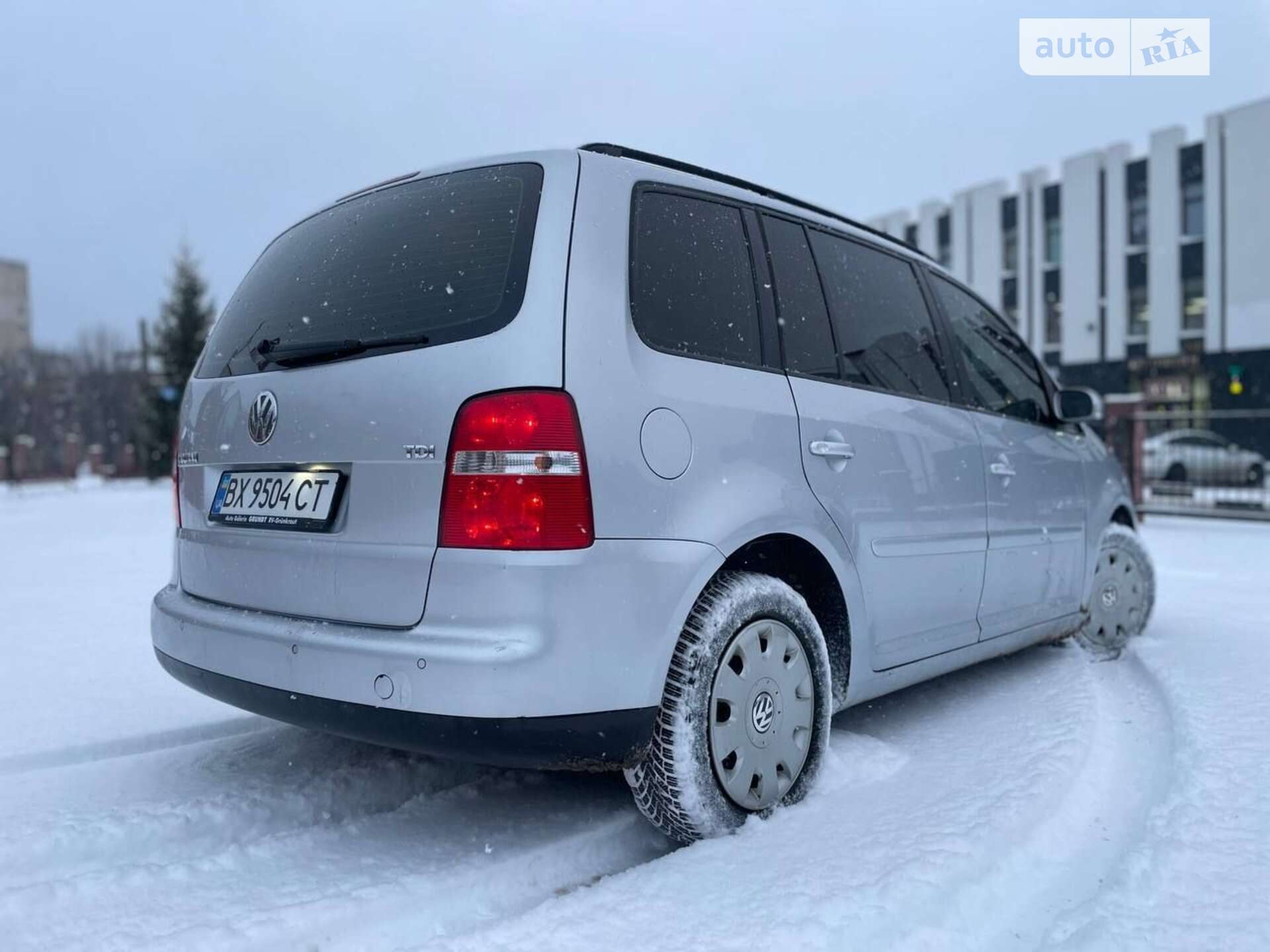 VOLKSWAGEN TOURAN 2006