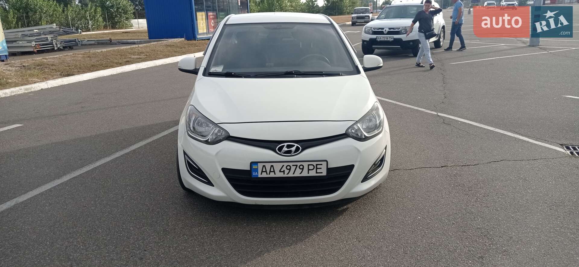 HYUNDAI I20 2013