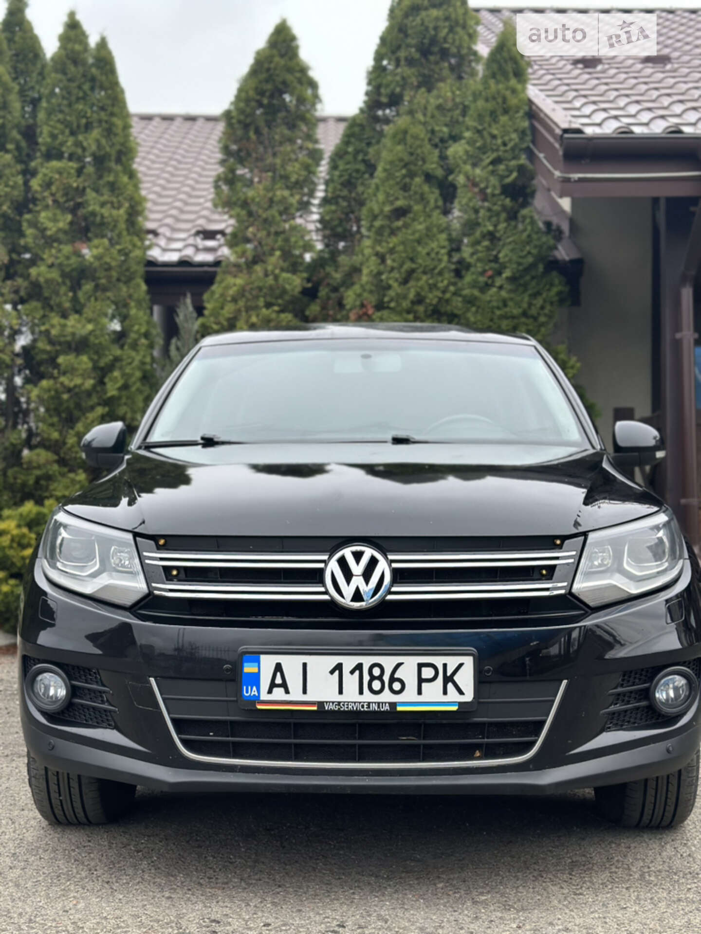 VOLKSWAGEN TIGUAN 2012