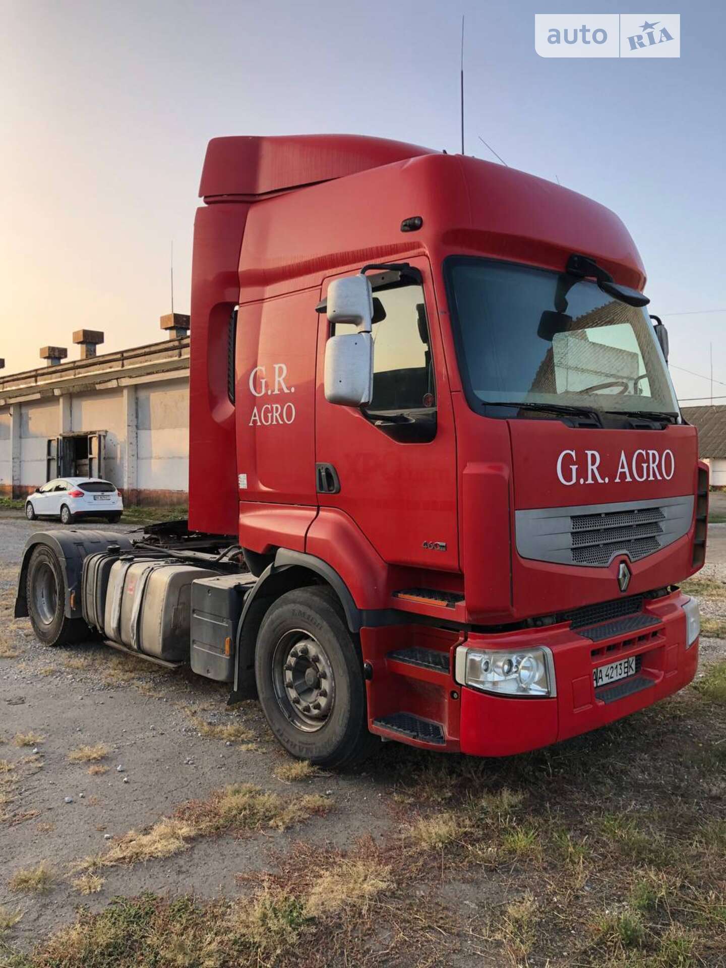 RENAULT PREMIUM 2013