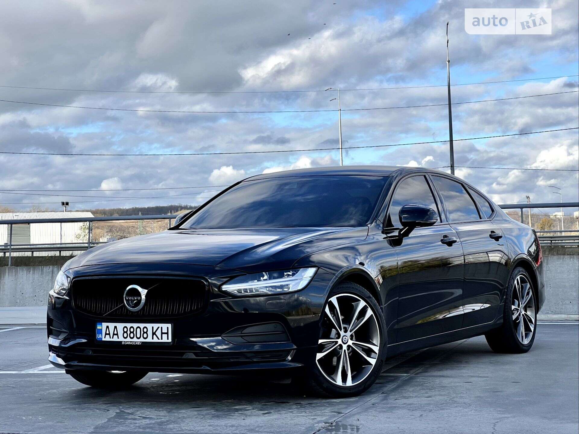 VOLVO S90 2018
