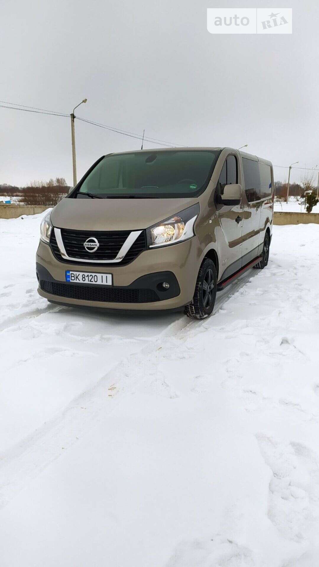 NISSAN NV 300 2018