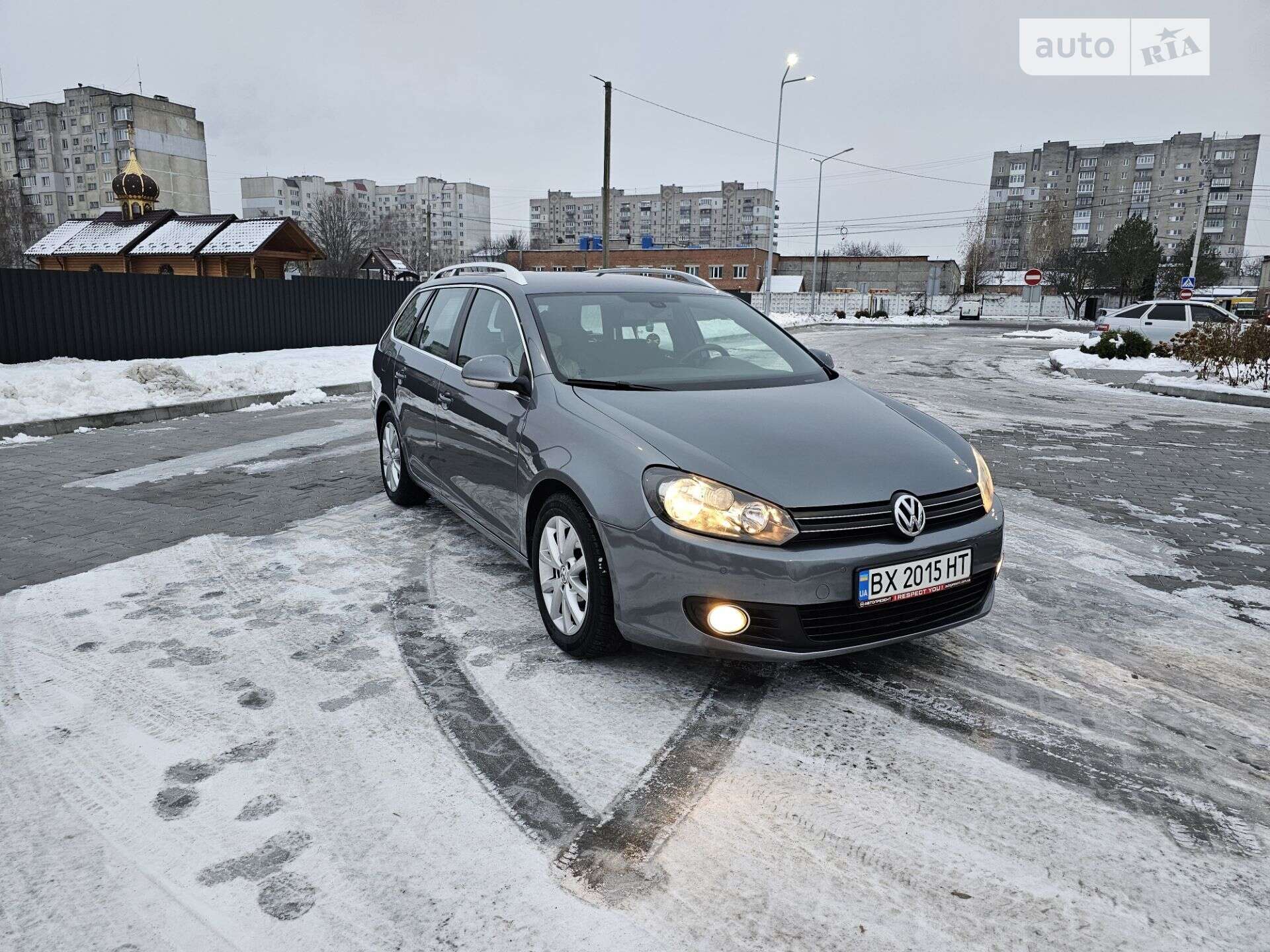 VOLKSWAGEN GOLF 2012