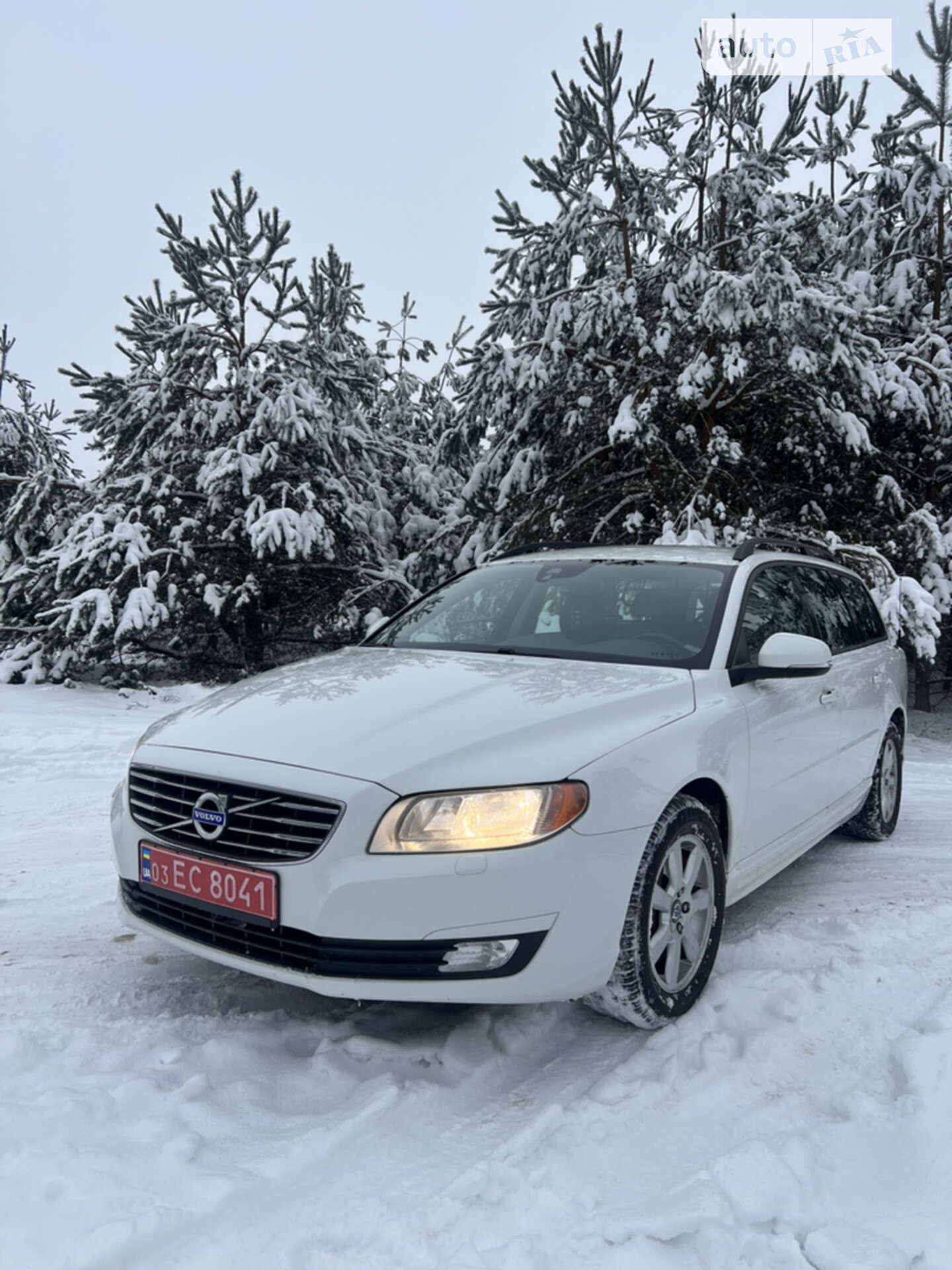 VOLVO V70 2013