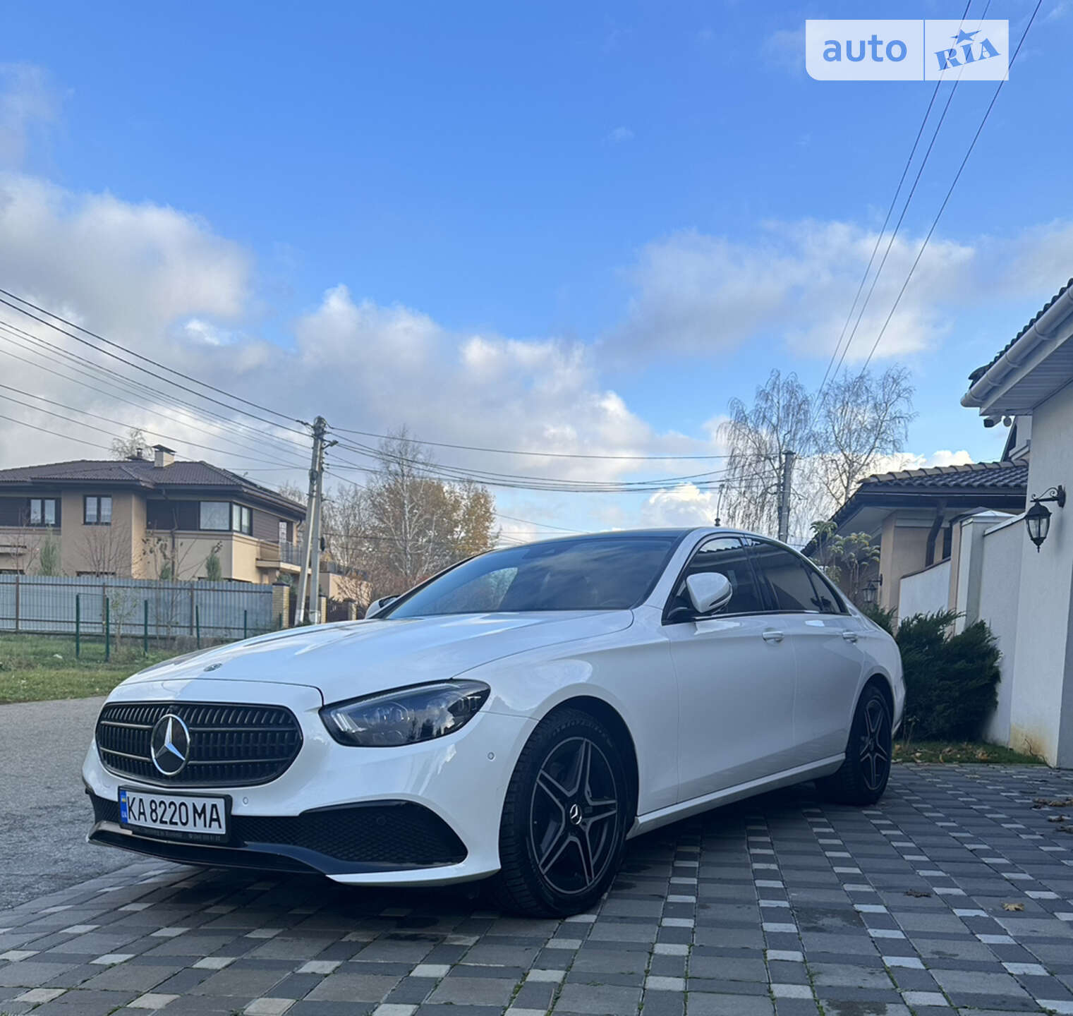 MERCEDES-BENZ E 220 D 2021