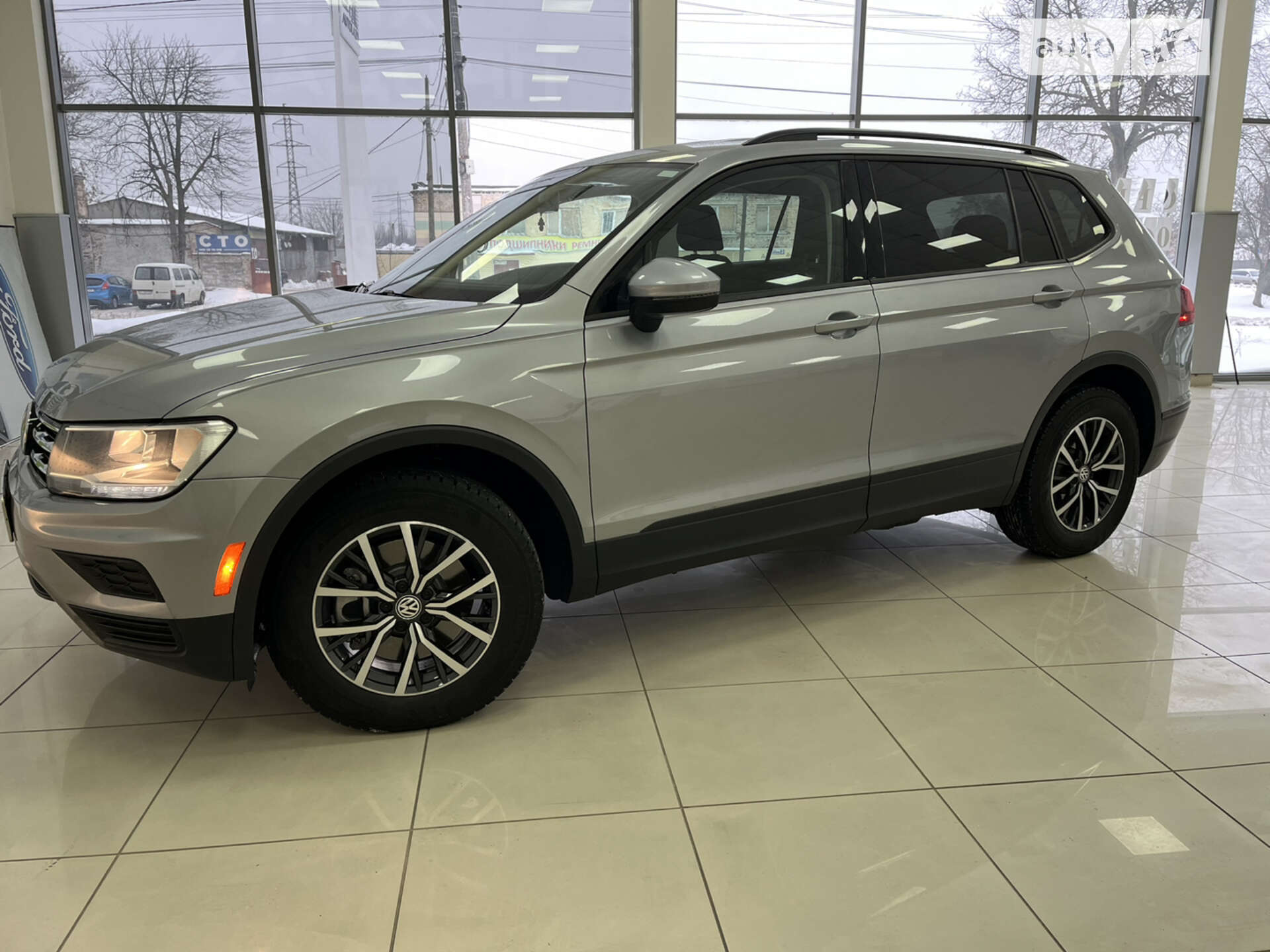 VOLKSWAGEN TIGUAN 2021
