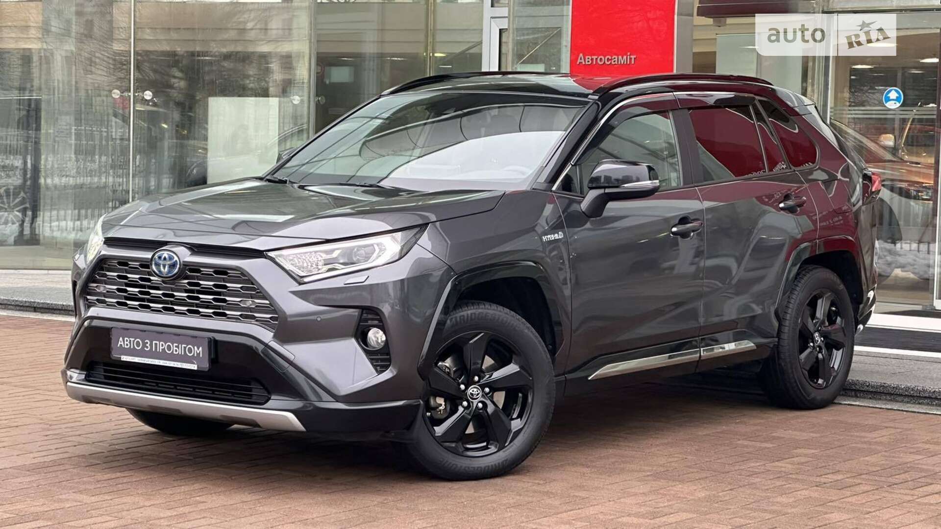TOYOTA RAV-4 HYBRID 2019