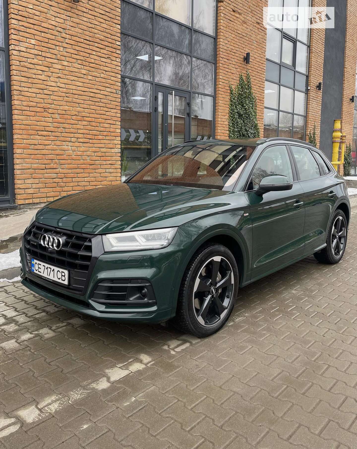 Головне фото звіту автомобіля AUDI Q5 2019