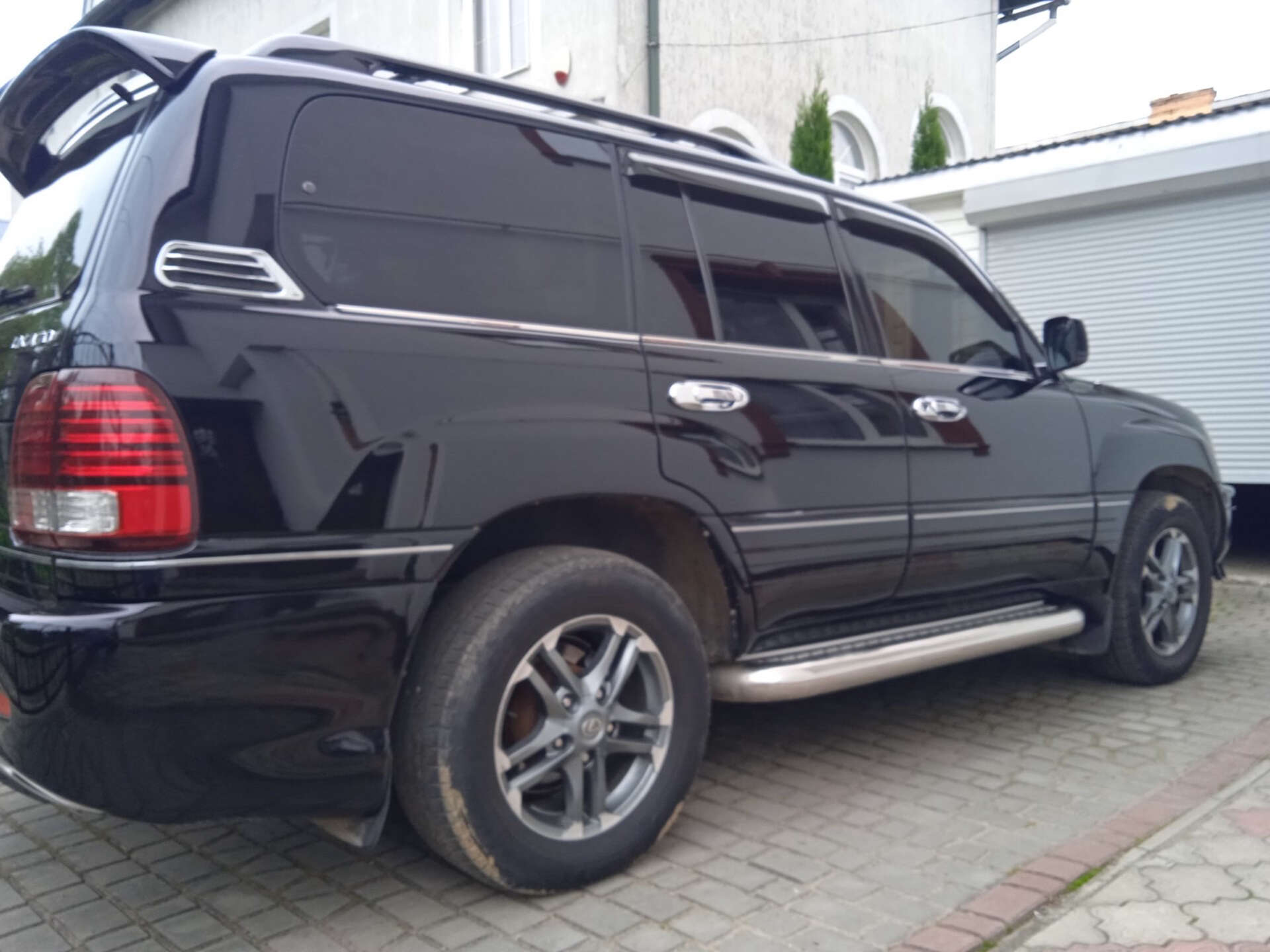 LEXUS LX 470 2004