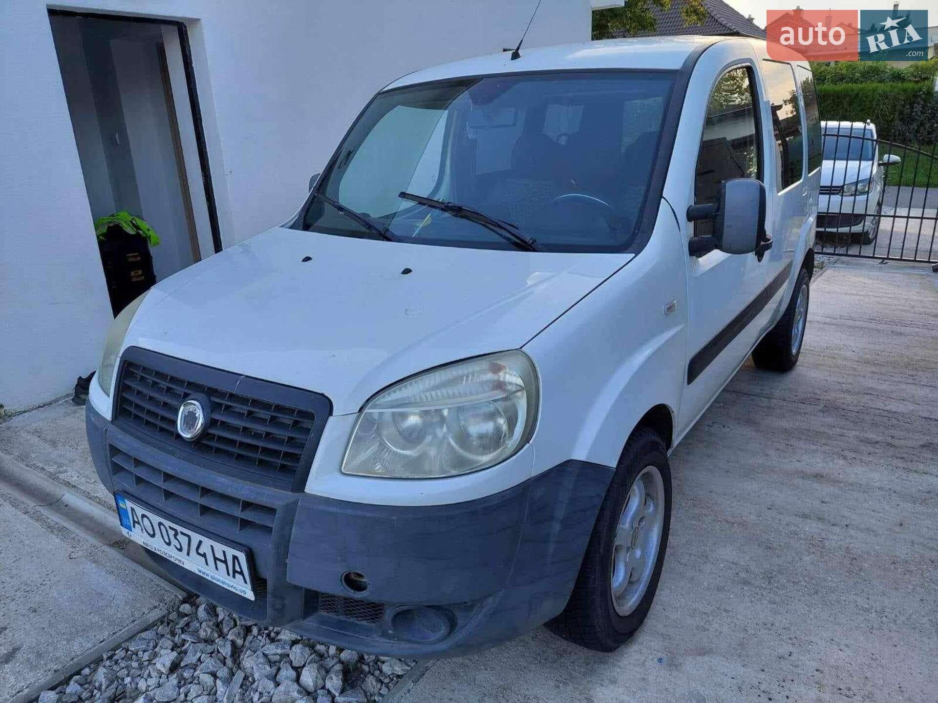 FIAT DOBLO 2009