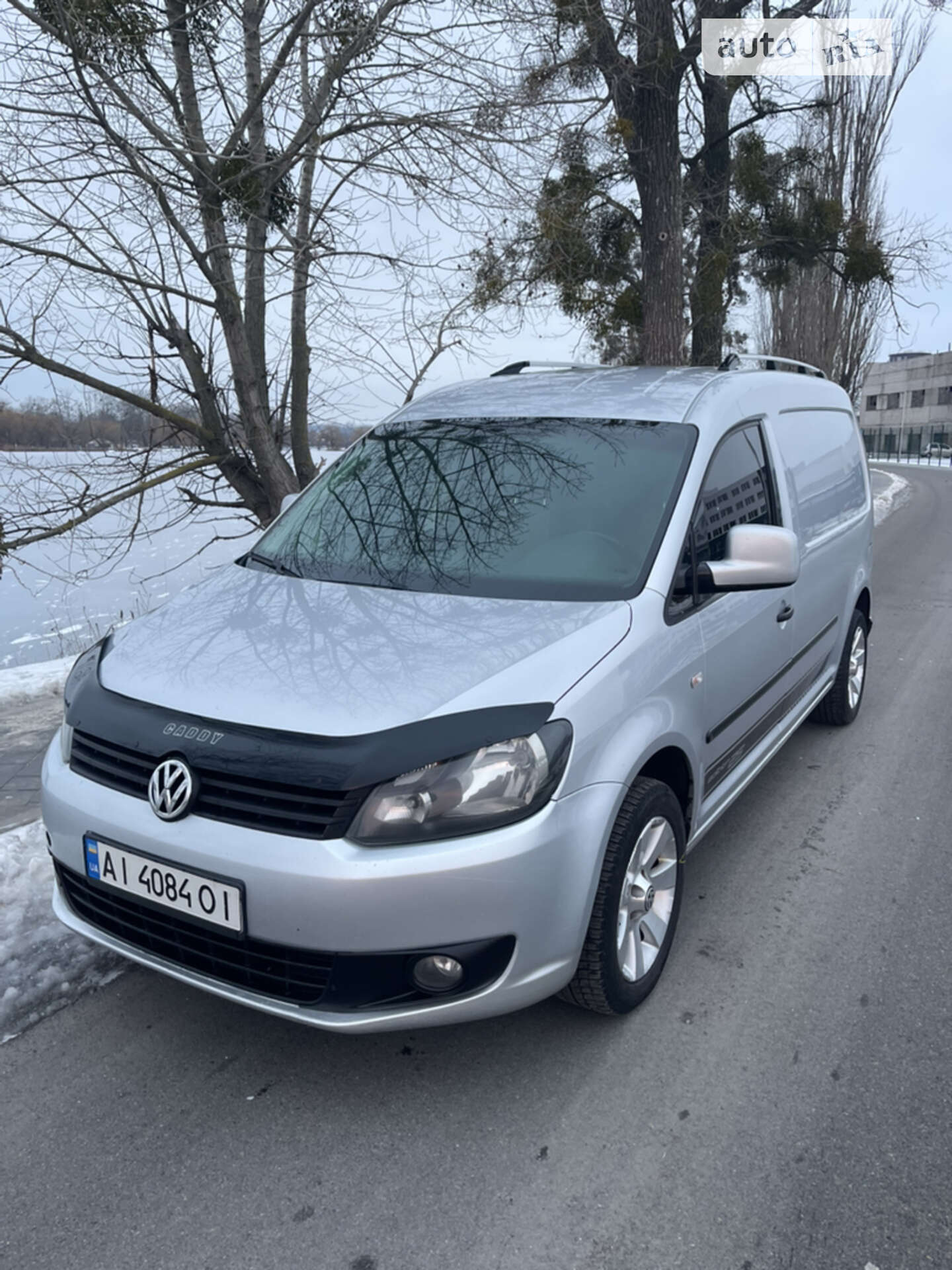 VOLKSWAGEN CADDY 2013