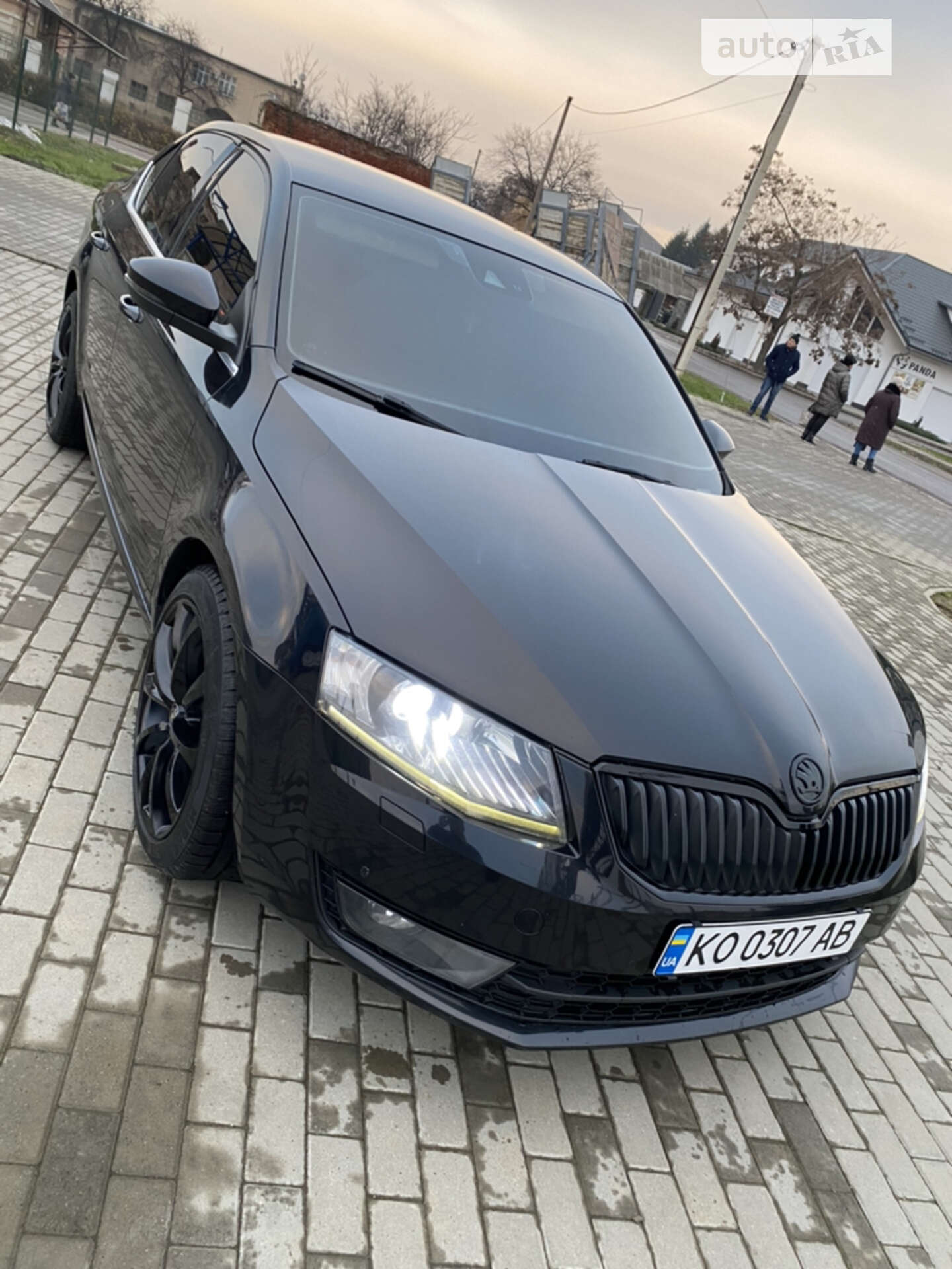 Головне фото звіту автомобіля SKODA OCTAVIA 2013