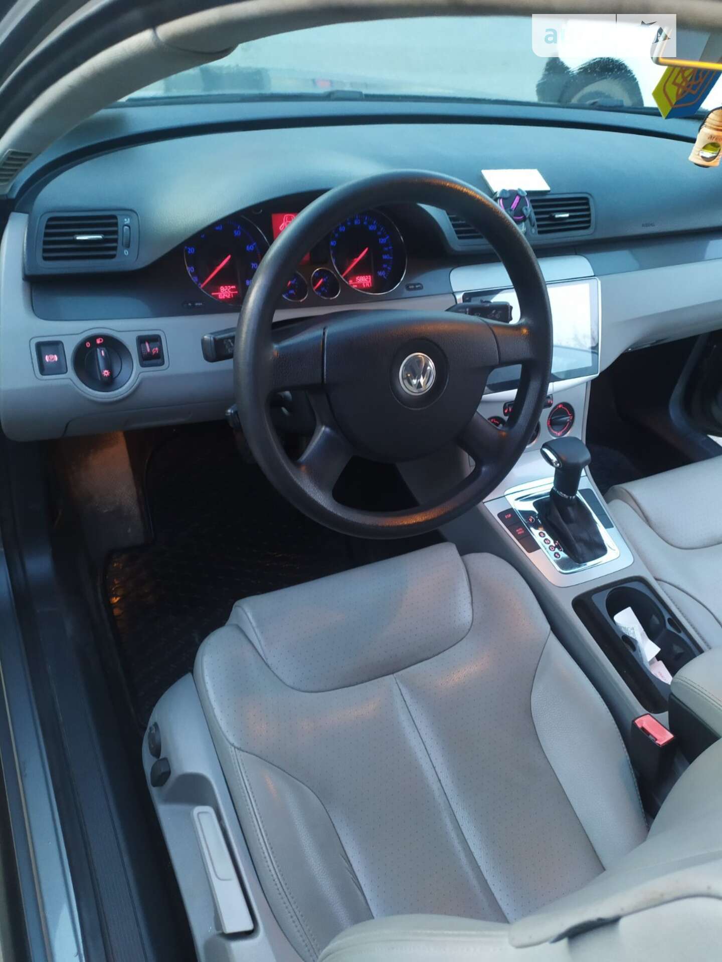 VOLKSWAGEN PASSAT 2005