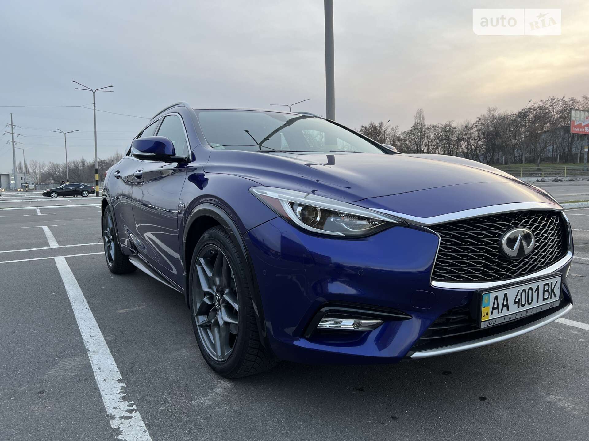 INFINITI QX30 2018