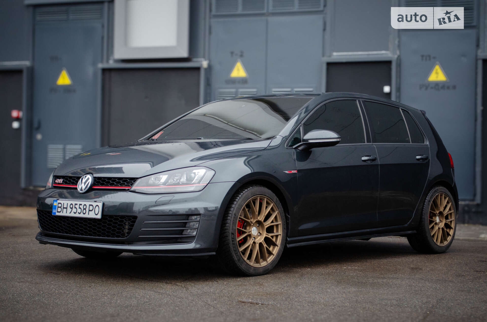 VOLKSWAGEN GOLF GTI 2015