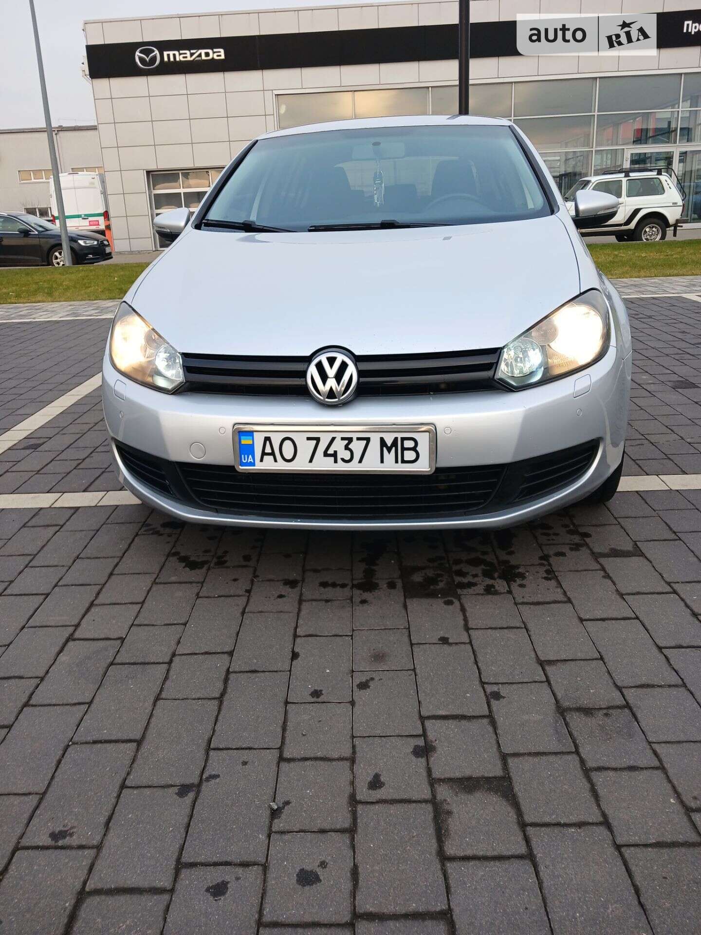 VOLKSWAGEN GOLF 2011
