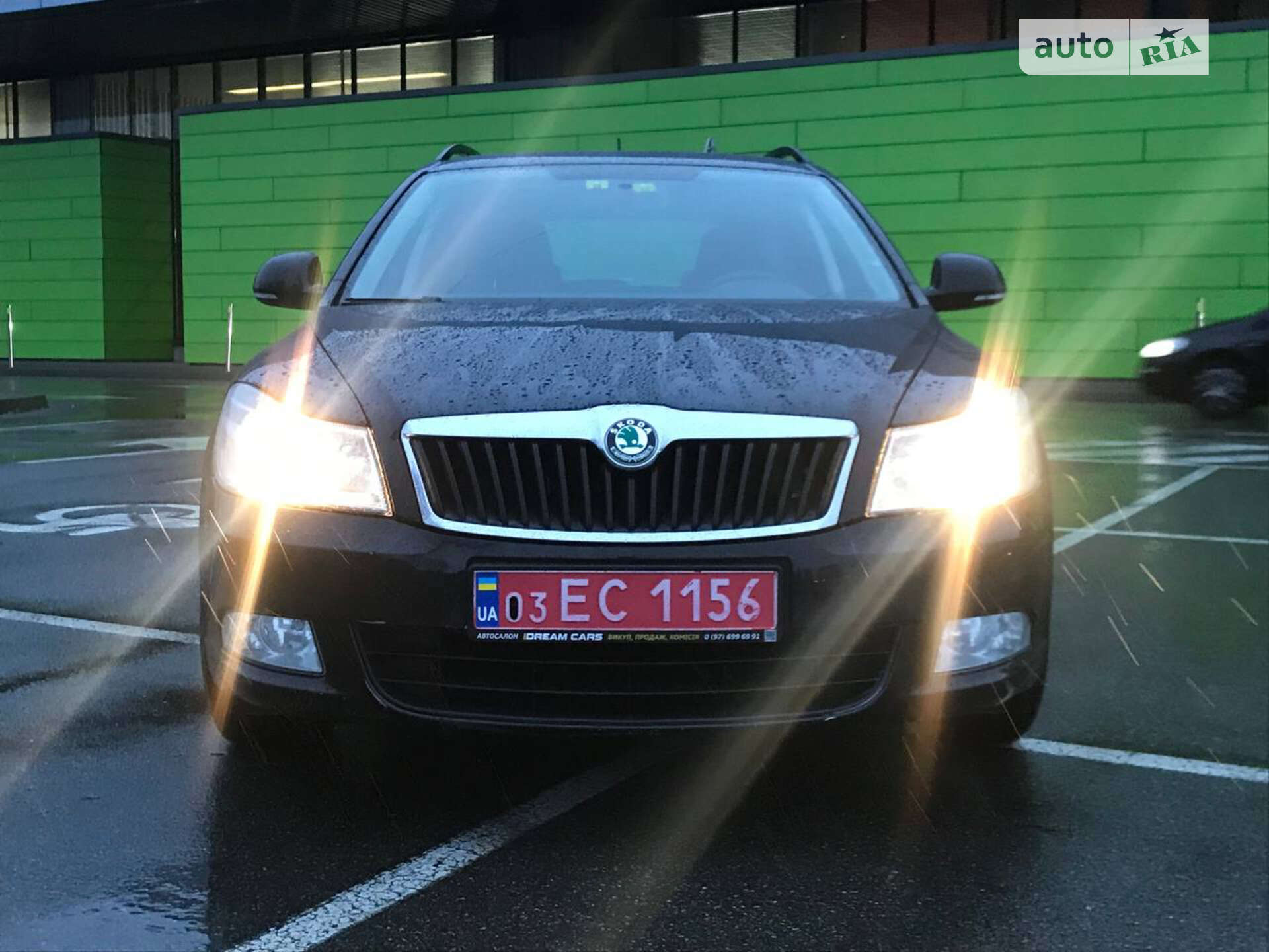 Головне фото звіту автомобіля SKODA OCTAVIA 2012
