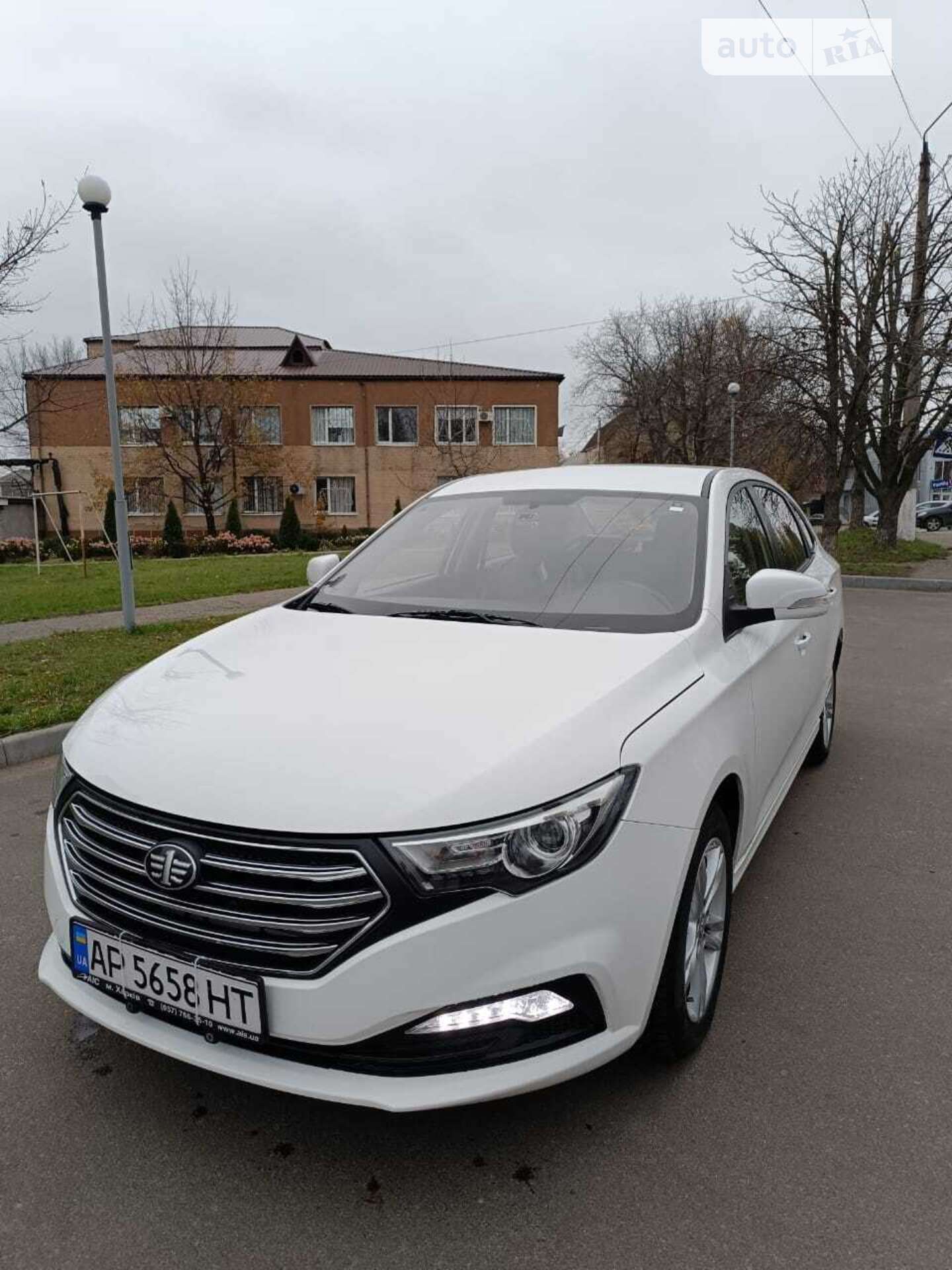 FAW B 30 2019