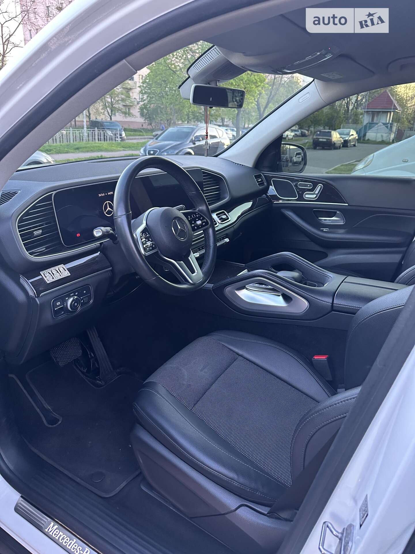 MERCEDES-BENZ GLE 300D 2019