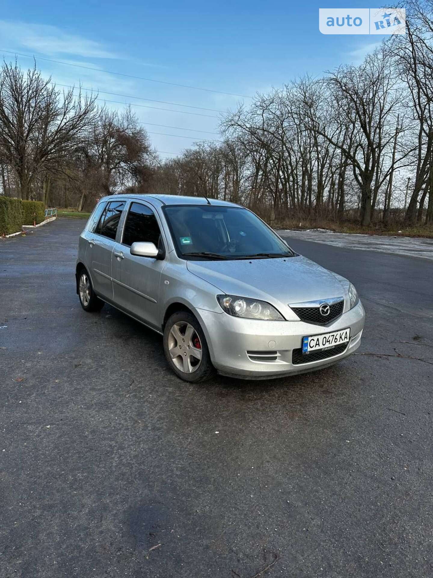 MAZDA 2 2005