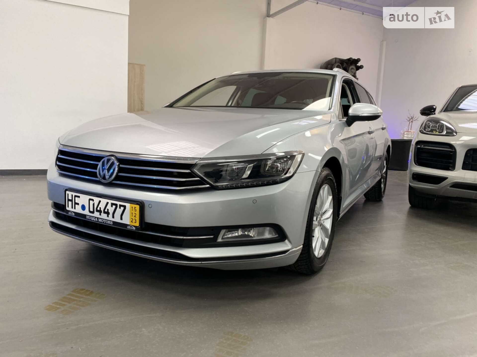 VOLKSWAGEN PASSAT 2016