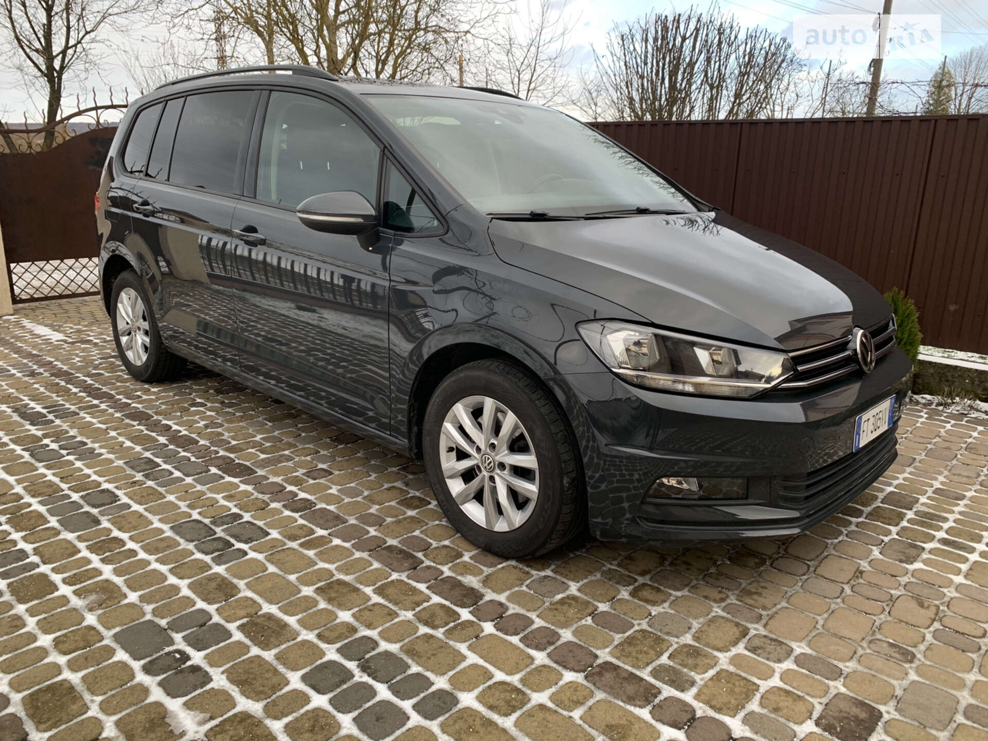 VOLKSWAGEN TOURAN 2018