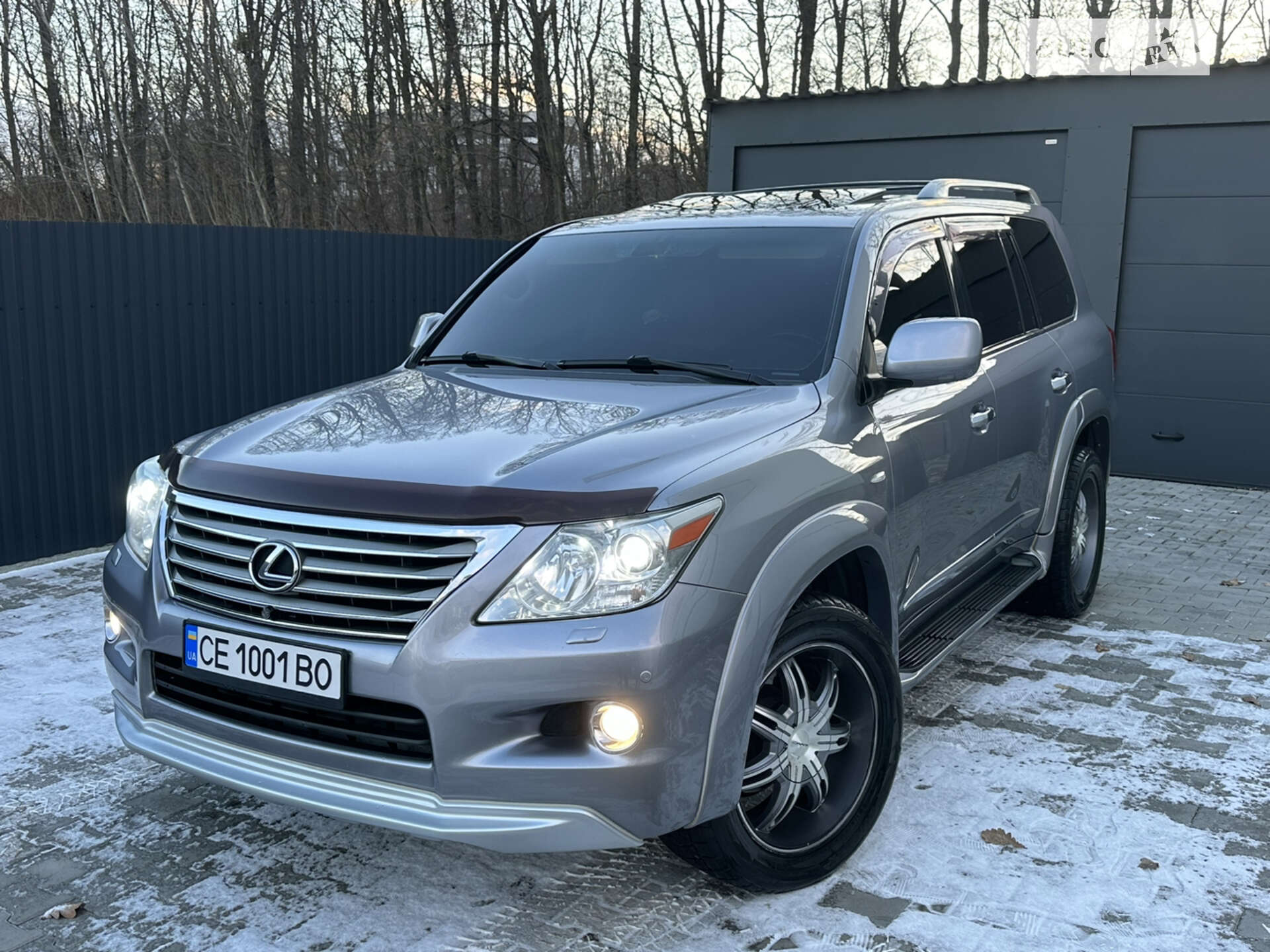 LEXUS LX 570