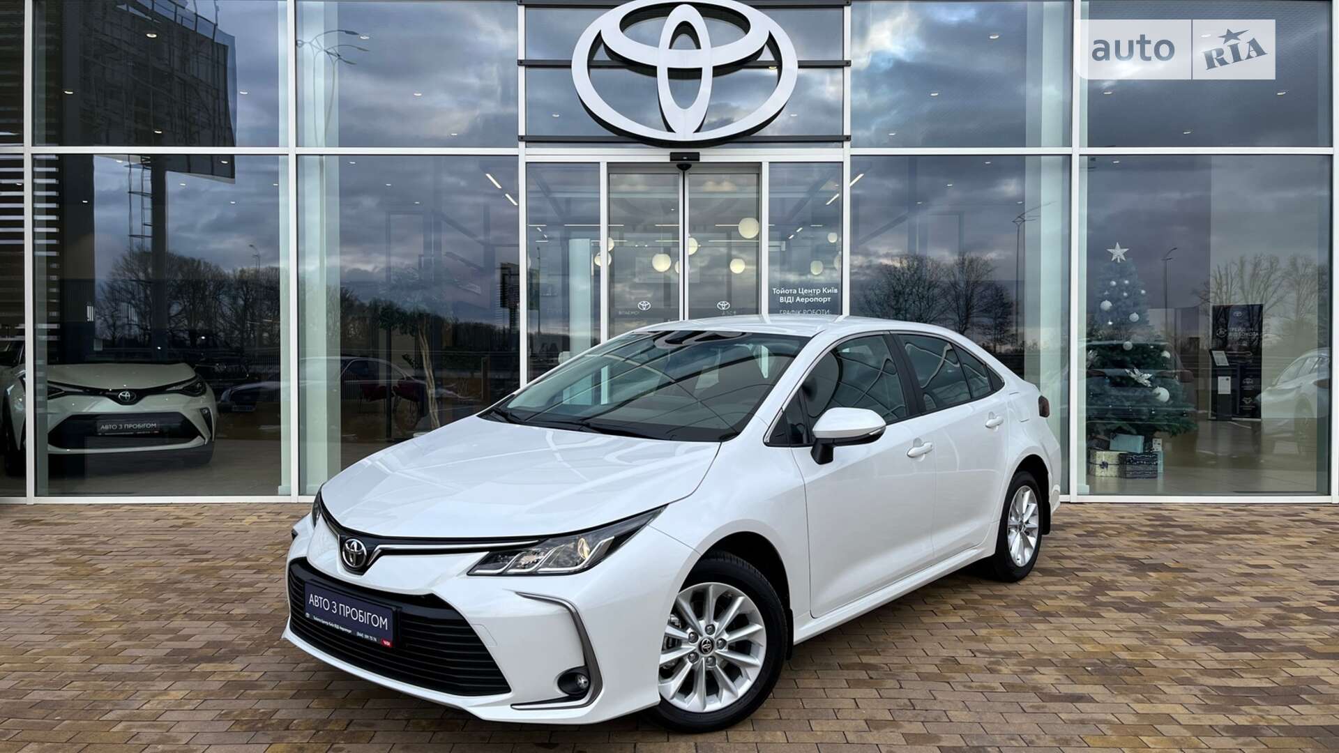Головне фото звіту автомобіля TOYOTA COROLLA 2022