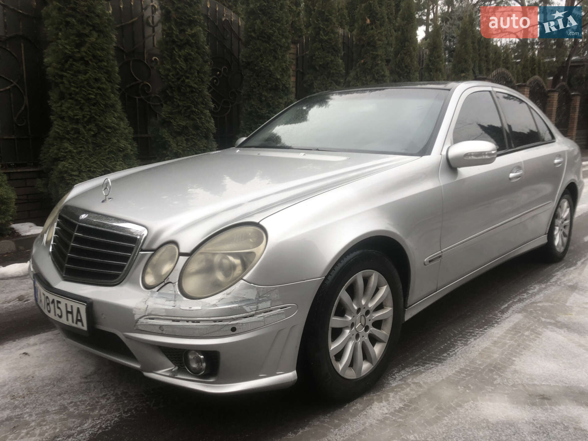MERCEDES-BENZ 320 E 2003
