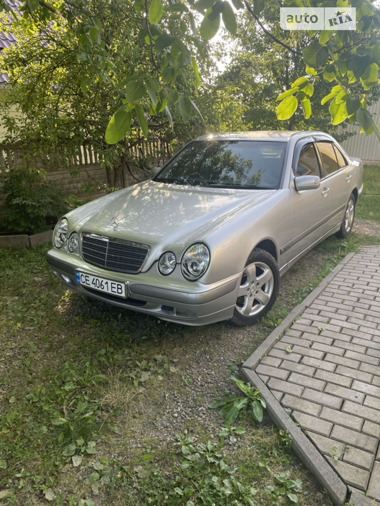 MERCEDES-BENZ E 270 CDI 2000