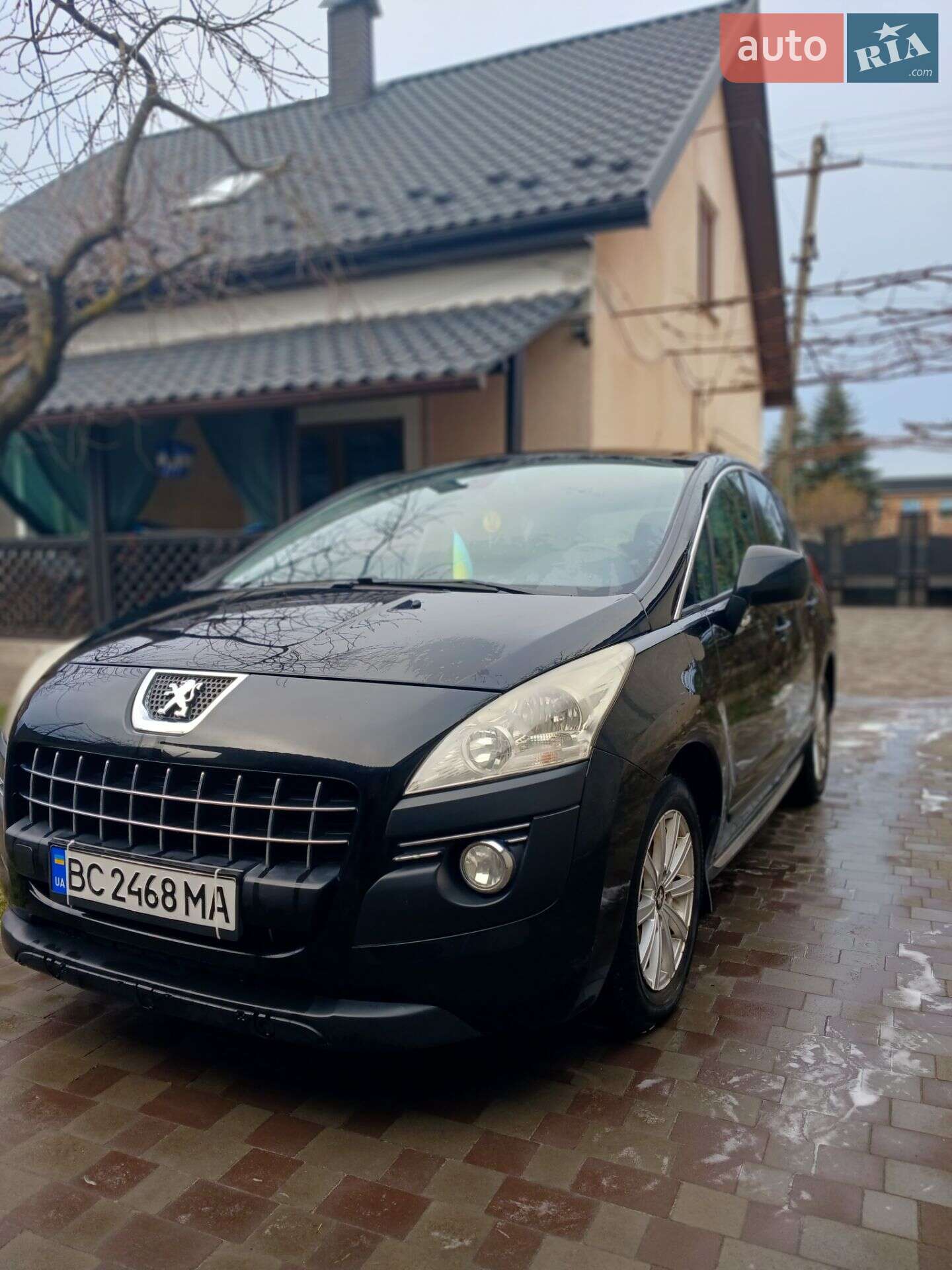 PEUGEOT 3008 2012