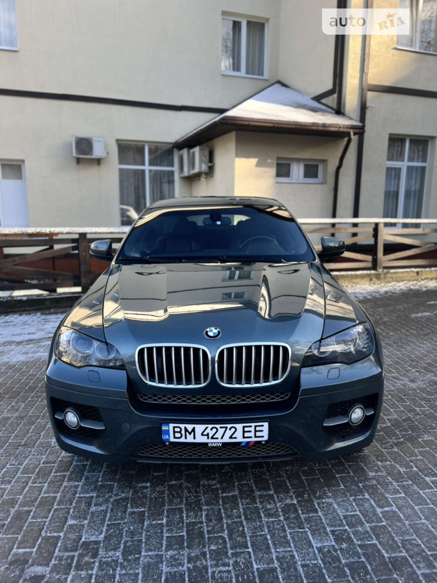 BMW X6 2011