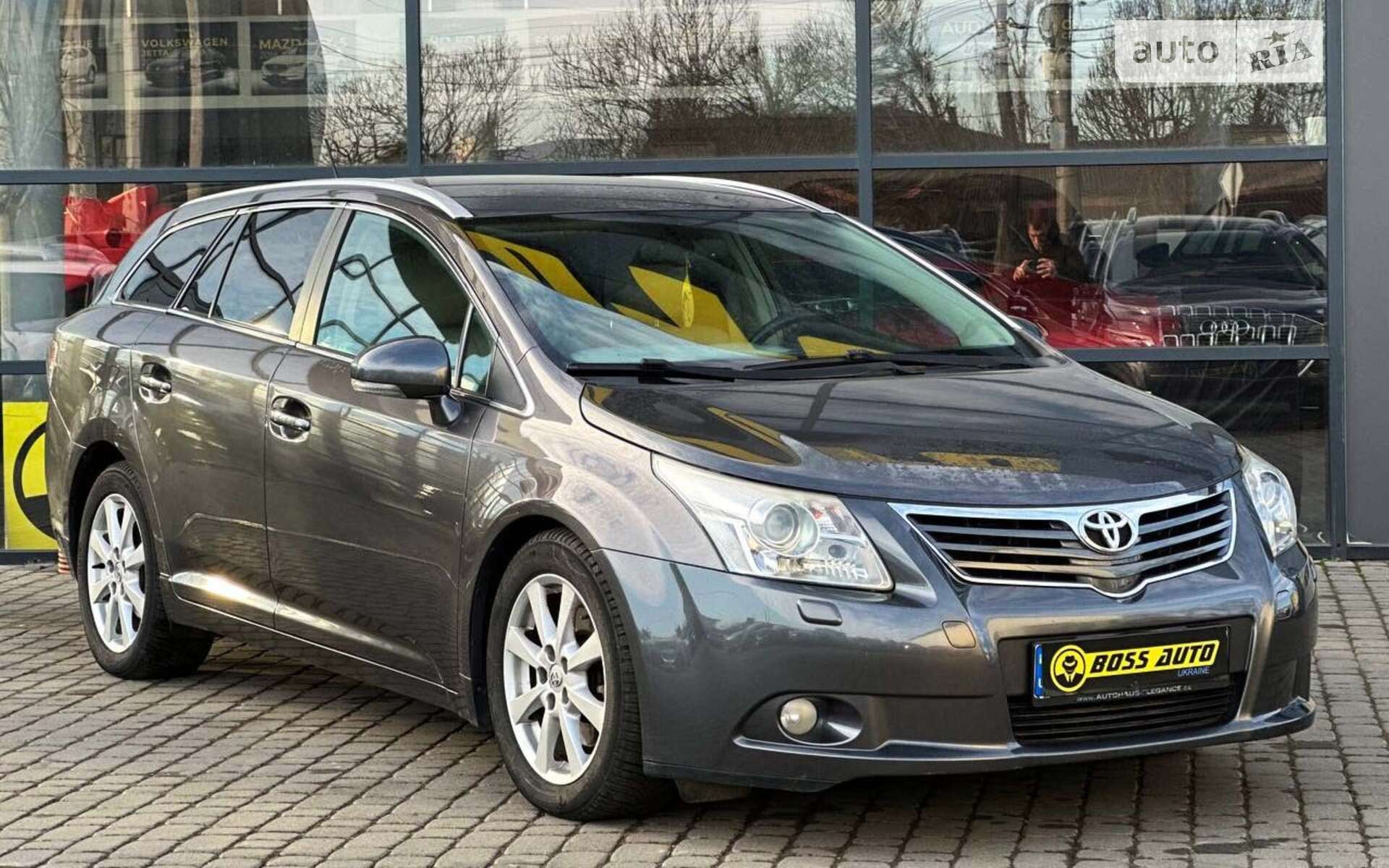 Головне фото звіту автомобіля TOYOTA AVENSIS 2009