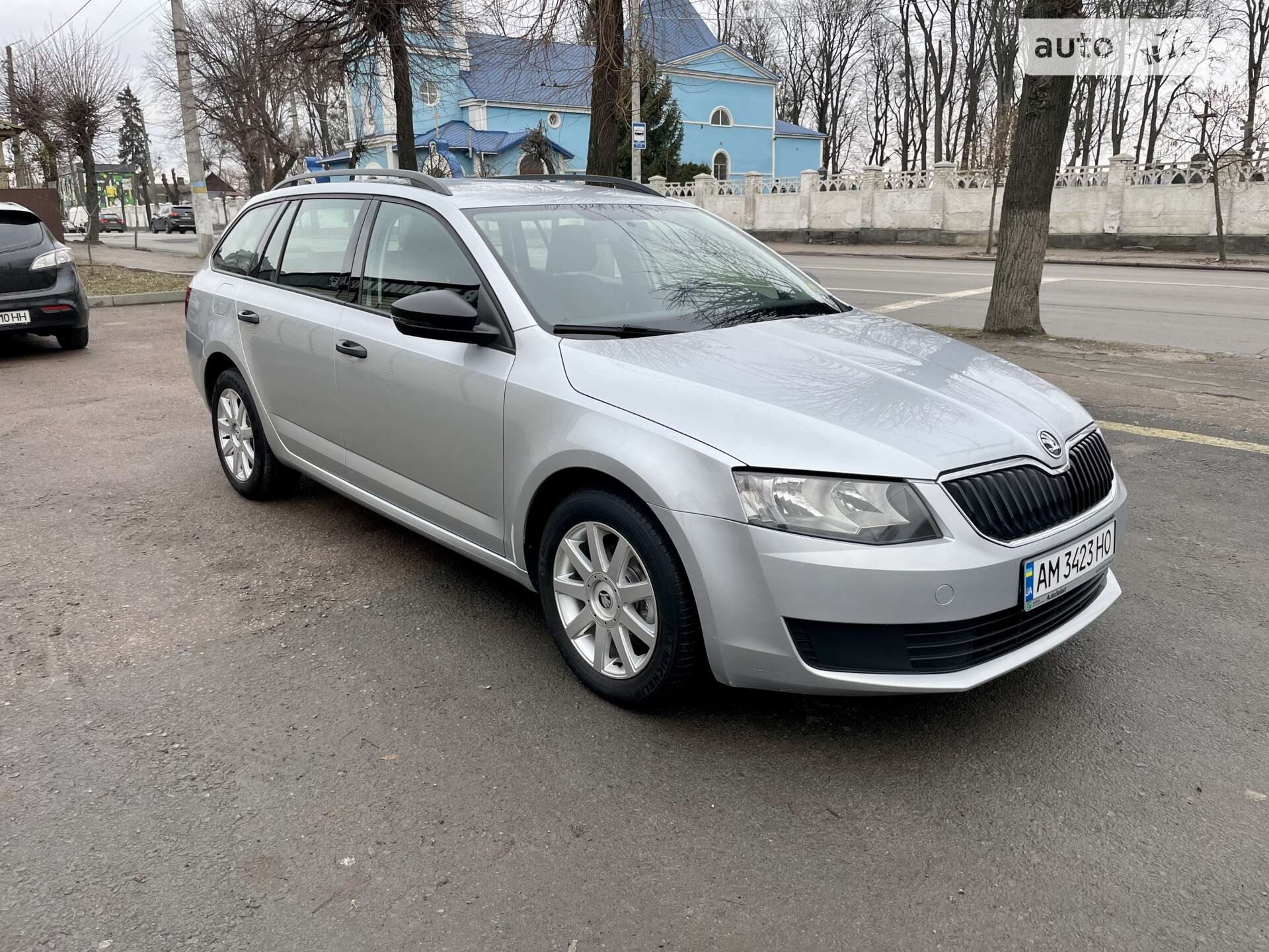 Головне фото звіту автомобіля SKODA OCTAVIA 2015