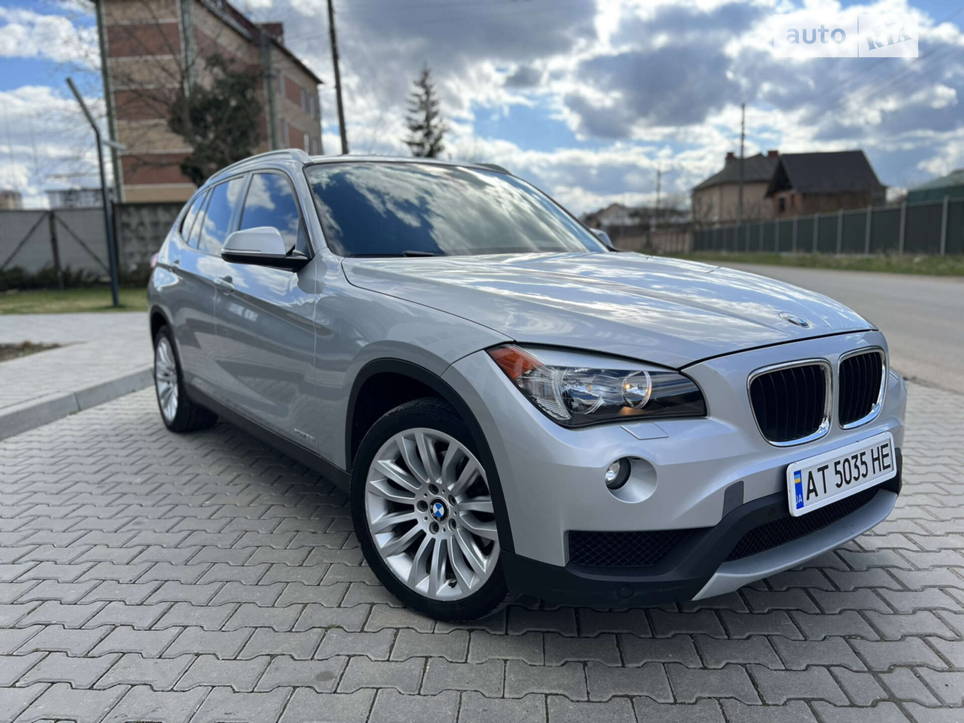 BMW X1 2012