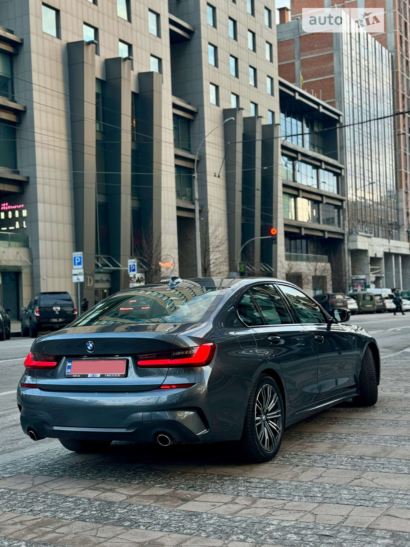 BMW 318D 2019