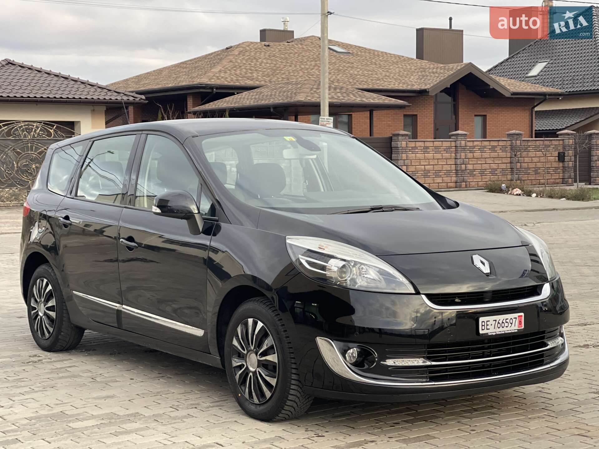 RENAULT SCENIC 2012