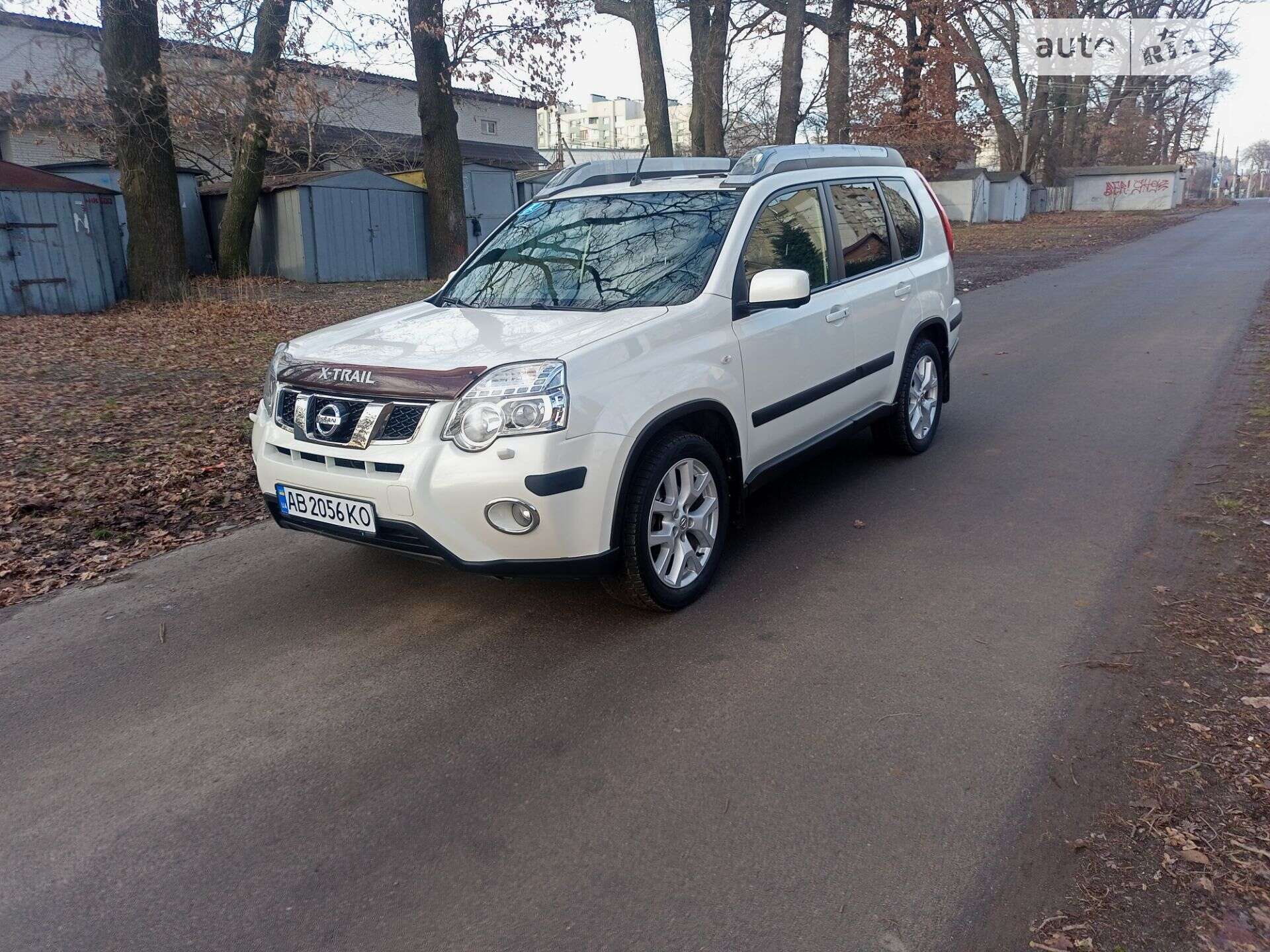 NISSAN X-TRAIL 2012