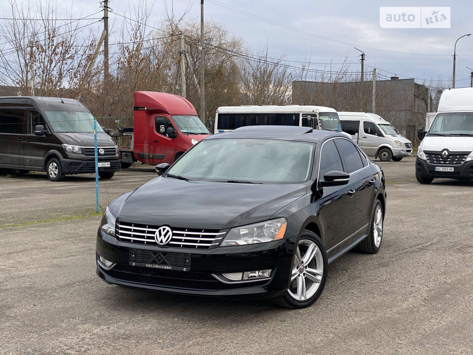 VOLKSWAGEN PASSAT 2012
