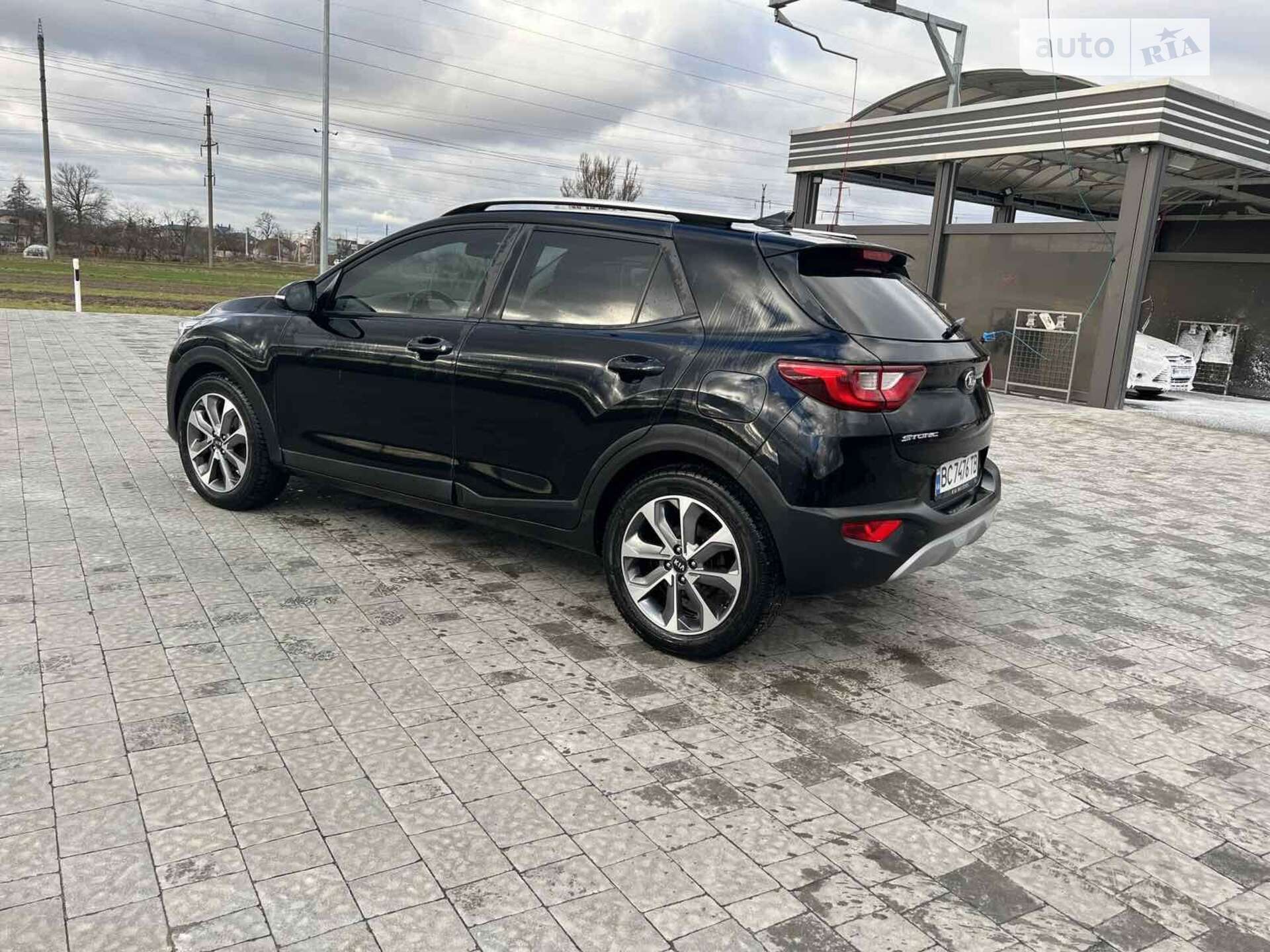 KIA STONIC 2019