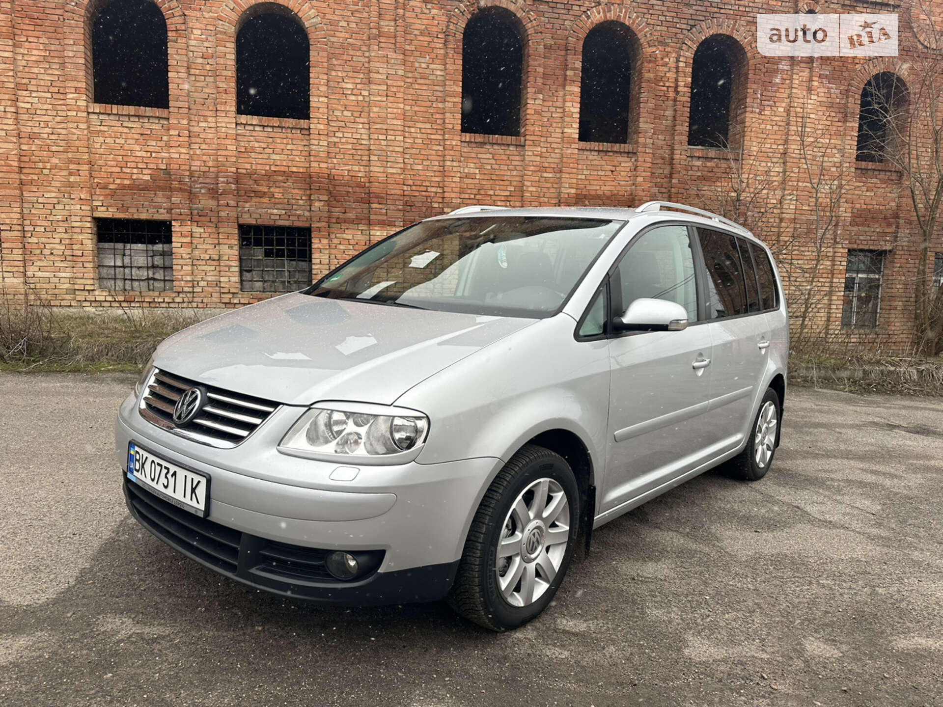 VOLKSWAGEN TOURAN 2006