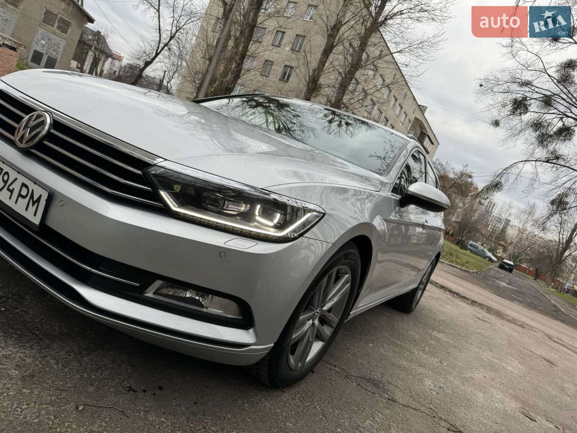 VOLKSWAGEN PASSAT 2017