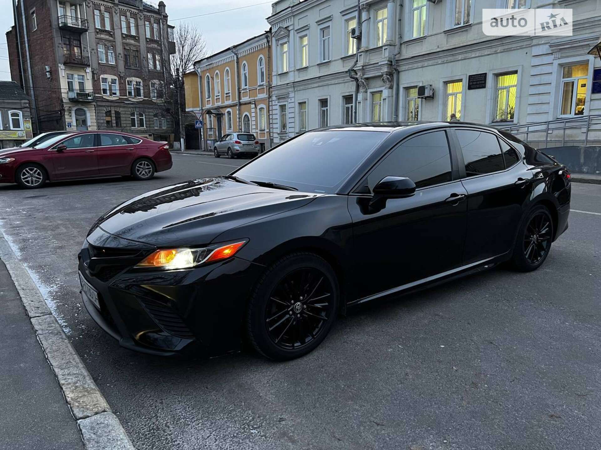 TOYOTA CAMRY