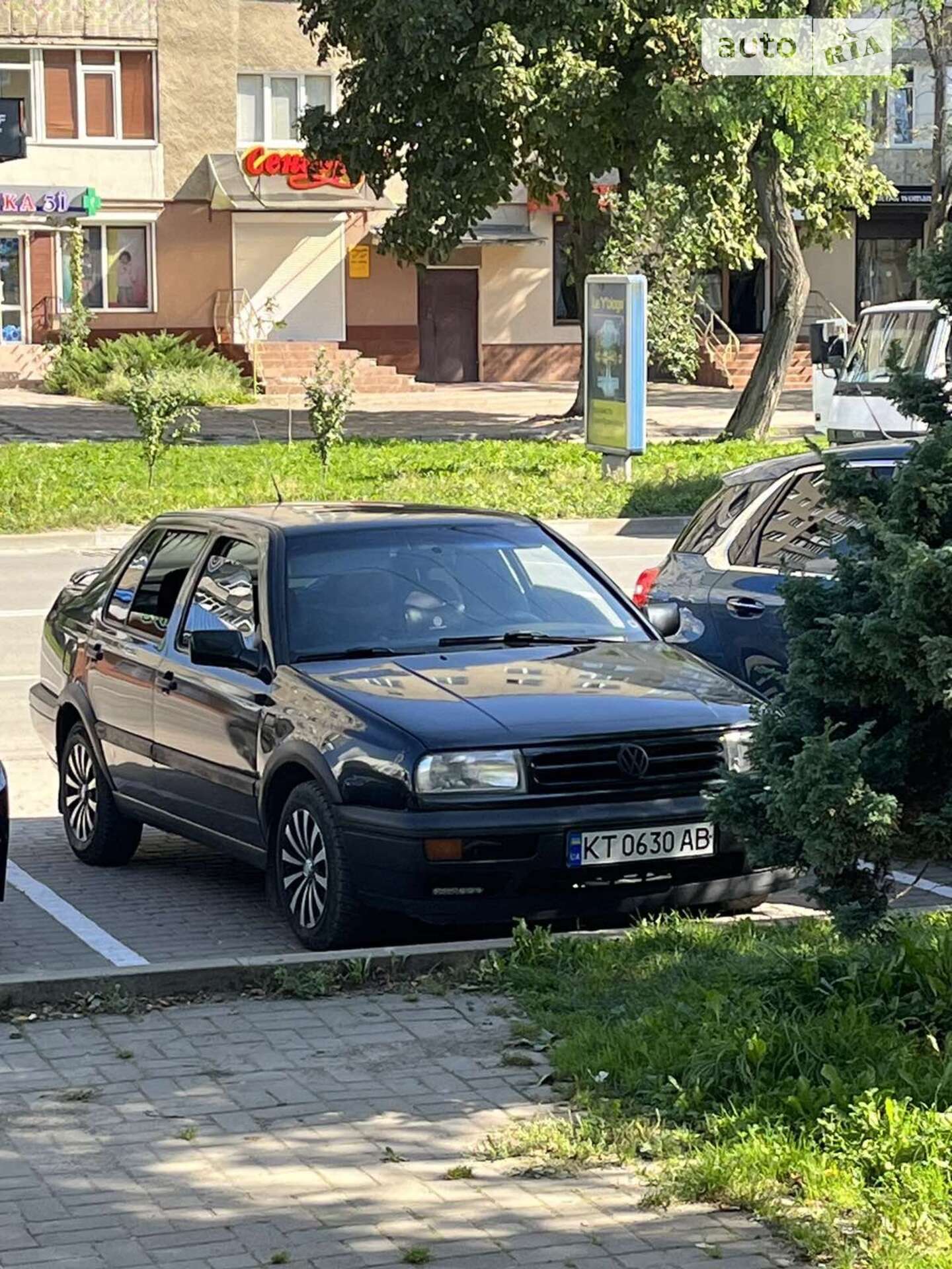 VOLKSWAGEN VENTO 1995