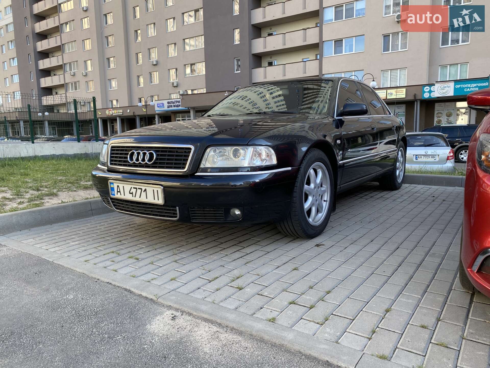 AUDI A8 2001