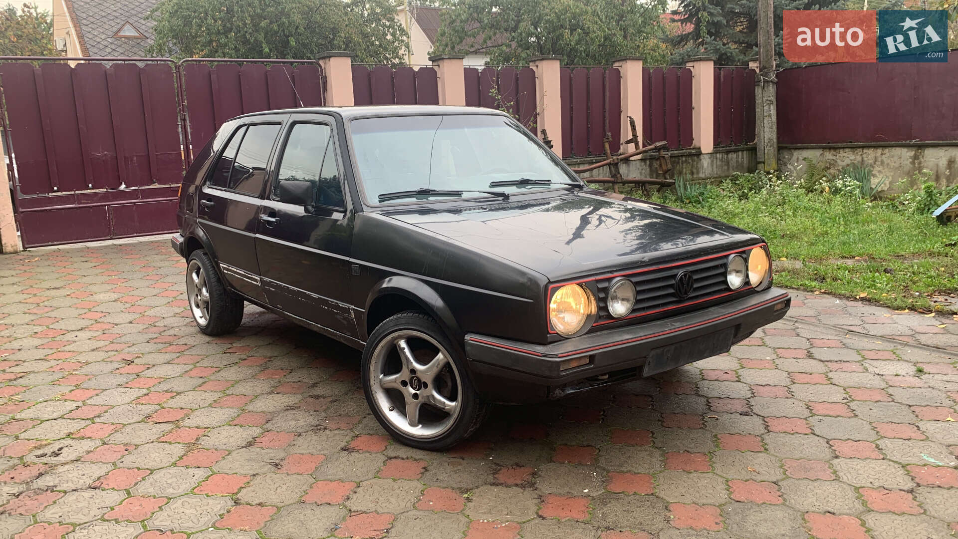 VOLKSWAGEN GOLF 1987