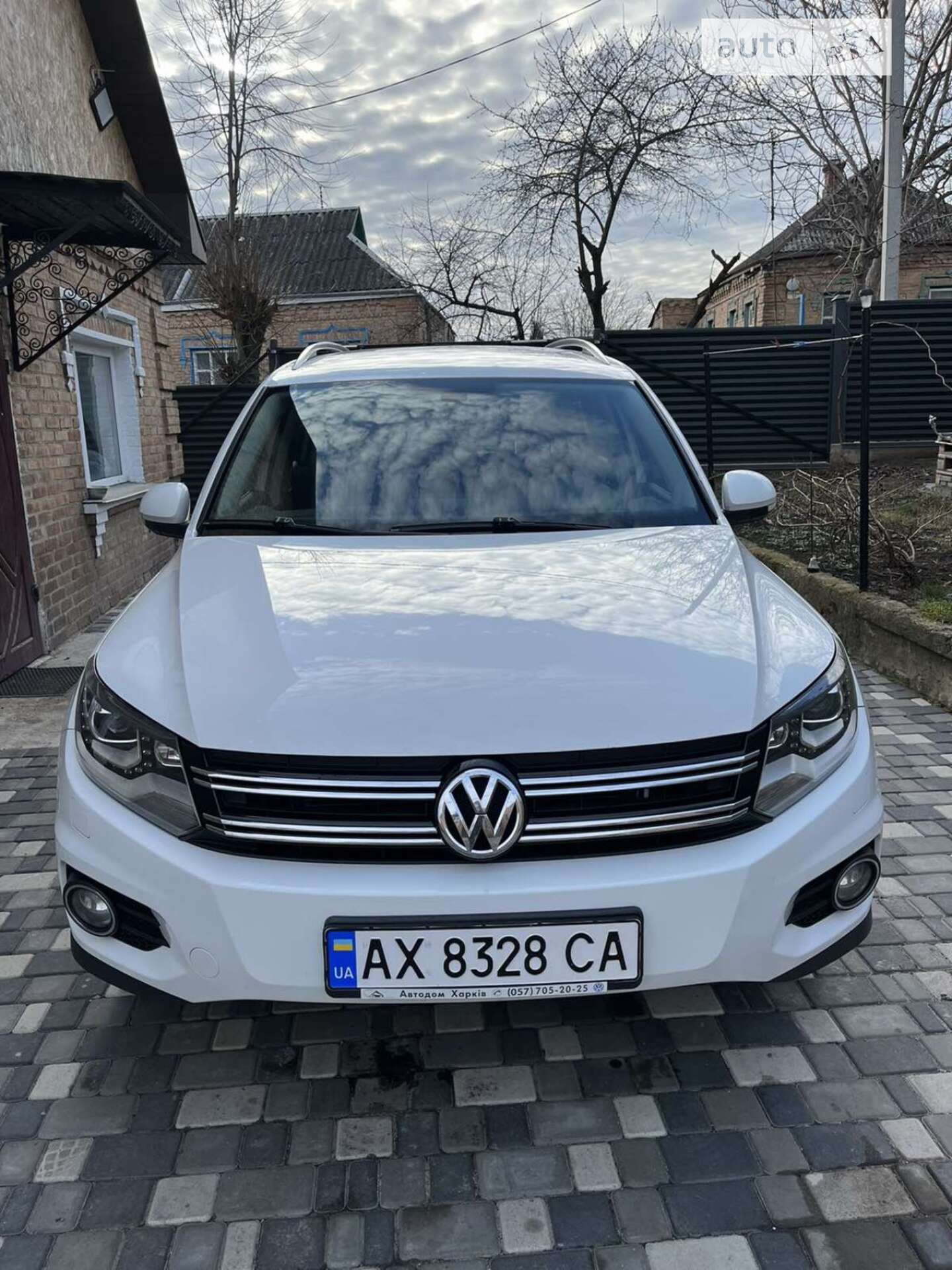 VOLKSWAGEN TIGUAN 2013